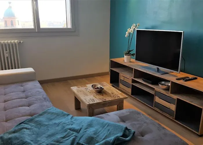 - Panoramic View * Тулуза